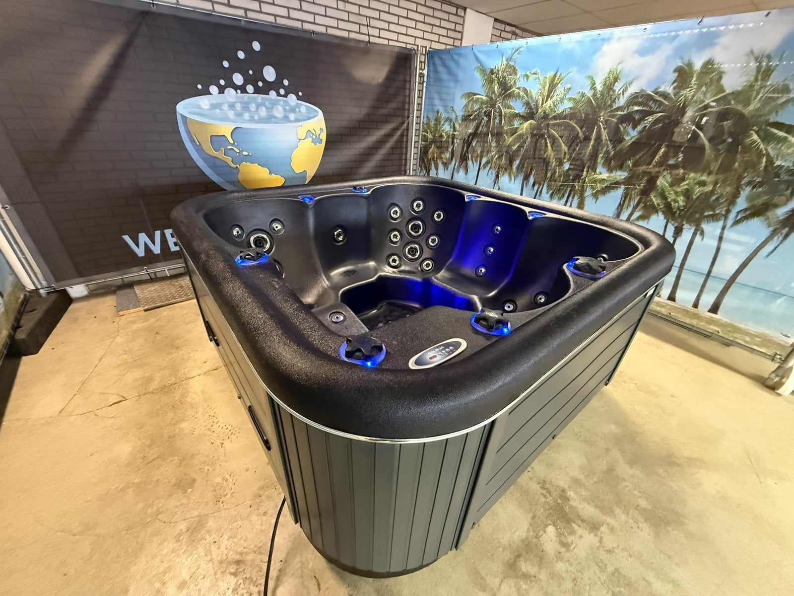 Passion Spa Blackpool | 6 persoons | Nette staat, Ophalen, Zo goed als nieuw, Filter, Vast