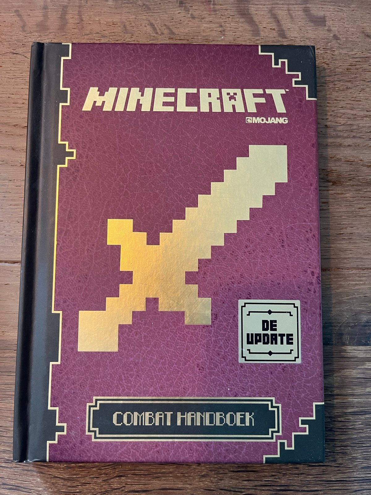 Minecraft Combat Handboek - De Update, Ophalen of Verzenden, Zo goed als nieuw