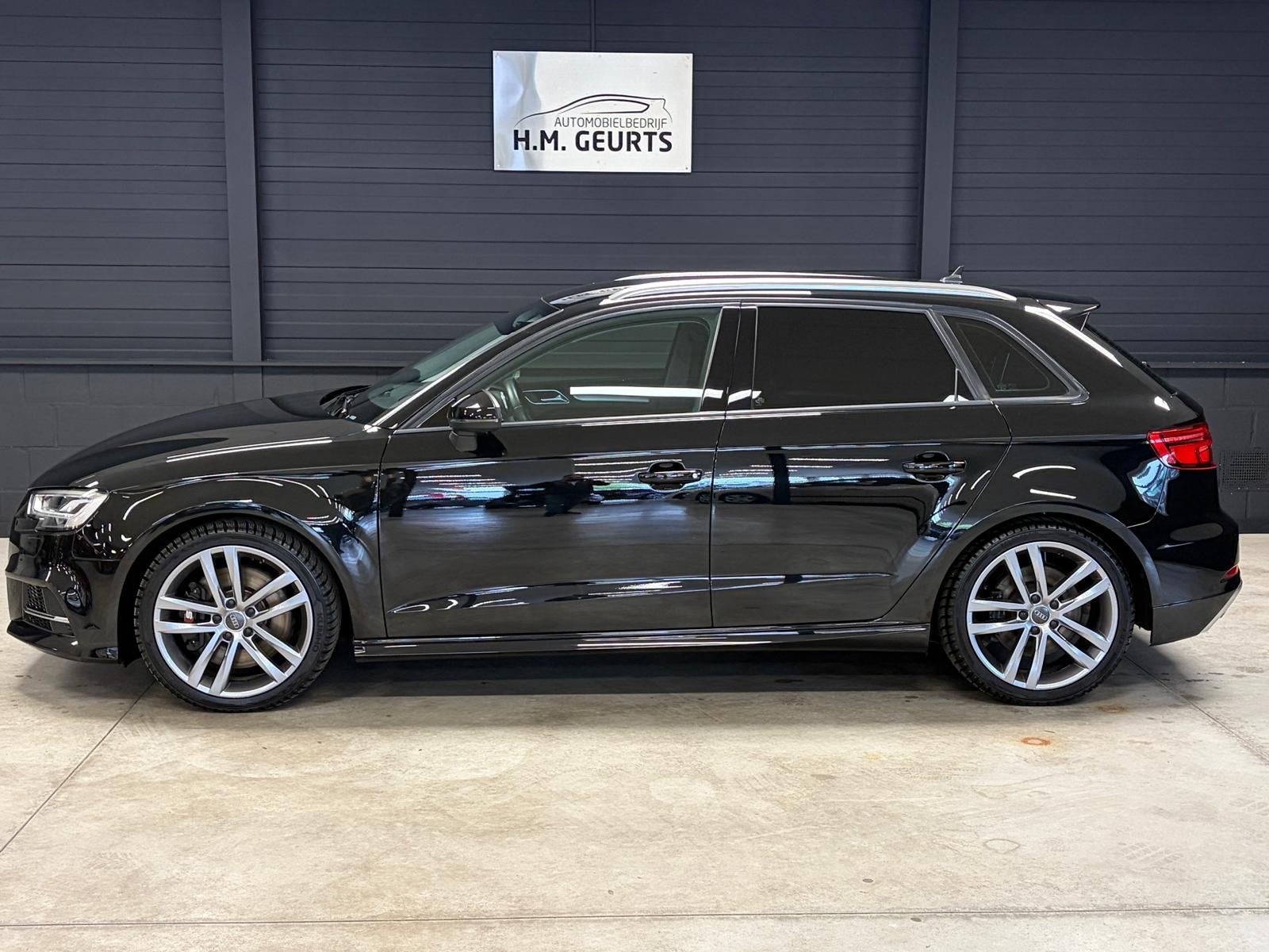 Audi S3 Sportback 2.0 TFSI quattro | 310 pk | Automaat | S-L, Auto's, 15 km/l, Gebruikt, Zwart, 4 cilinders