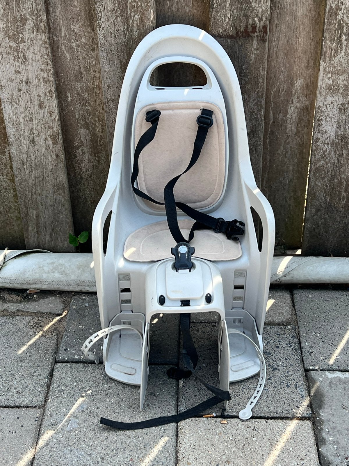 Gebruikt Achterzitje voor Fiets - Grijs, Ophalen, Achterzitje, 9 t/m 18 kg, Gebruikt