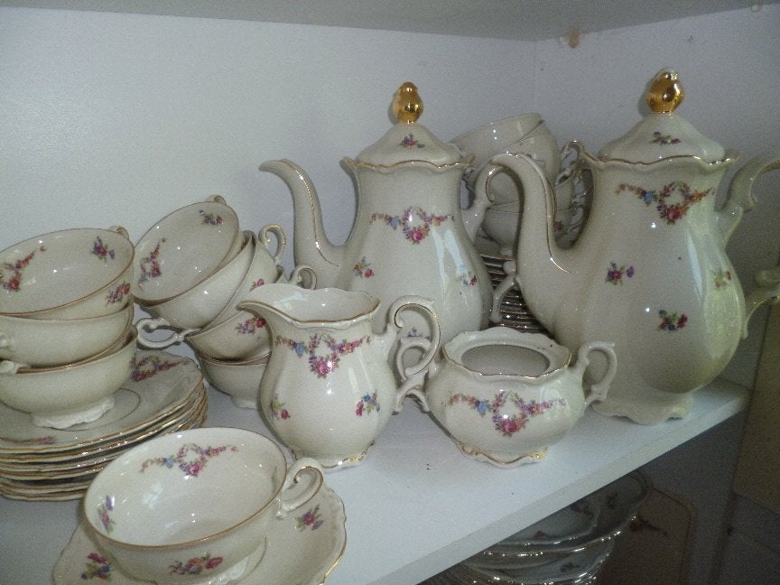 koffiepot + Roomstel Mitterteich Bavaria bloemboeket roosjes, Antiek en Kunst, Antiek | Servies los, Ophalen of Verzenden