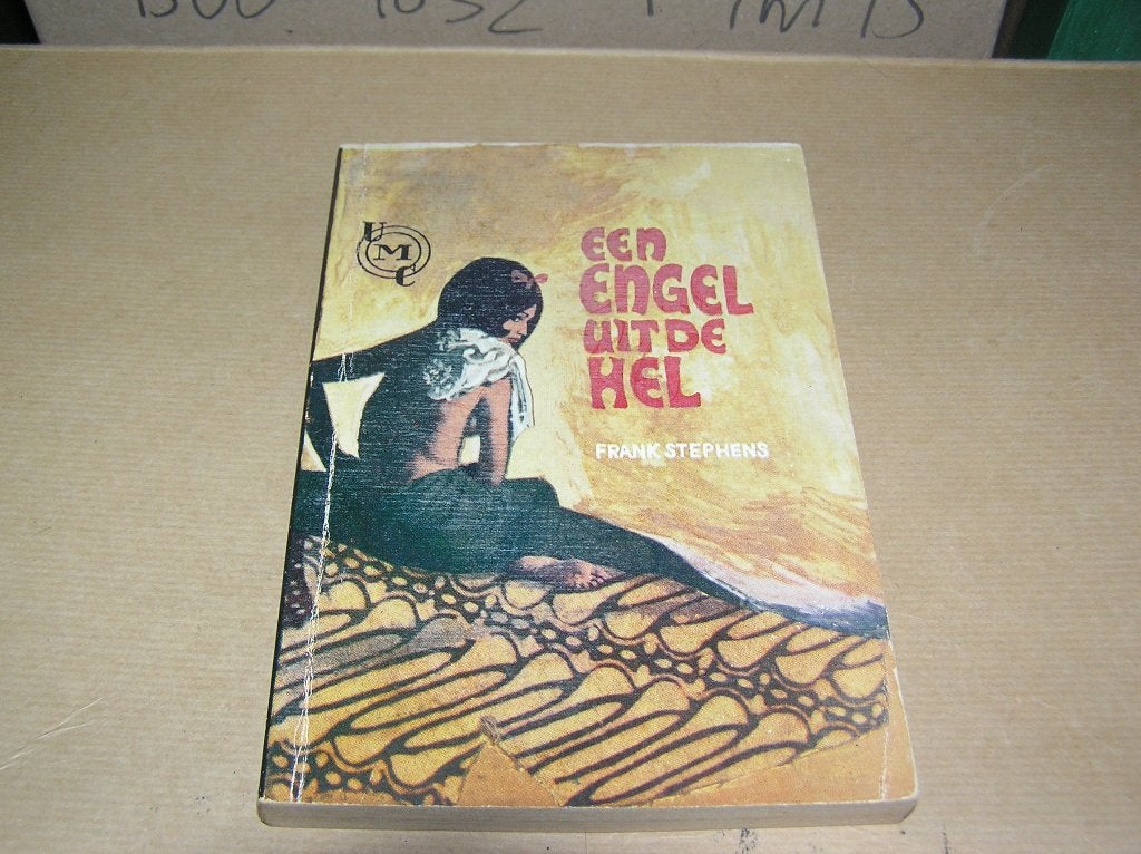 EEN ENGEL UIT DE HEL / Stephens, Frank(UMC Real 234), Boeken, Ophalen of Verzenden, Gelezen, Stephens, Frank