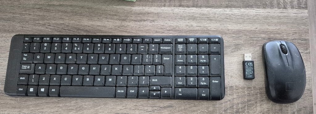 Toetsenbord k220, Ophalen, Zo goed als nieuw, Draadloos, Qwerty