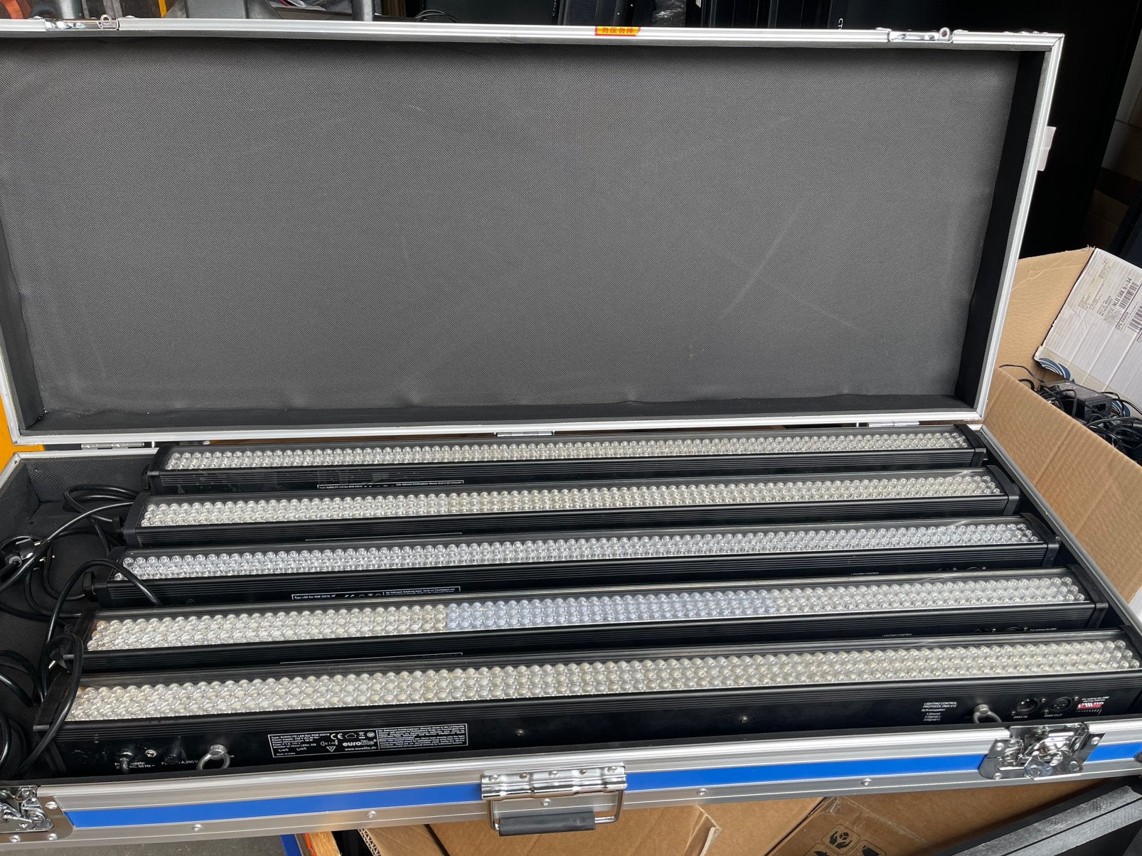 SET 5x Ledbar EUROLITE RGB 252Leds DMX 12 Kanalen + Case !!!, Ophalen, Zo goed als nieuw, Licht, Geluidgestuurd