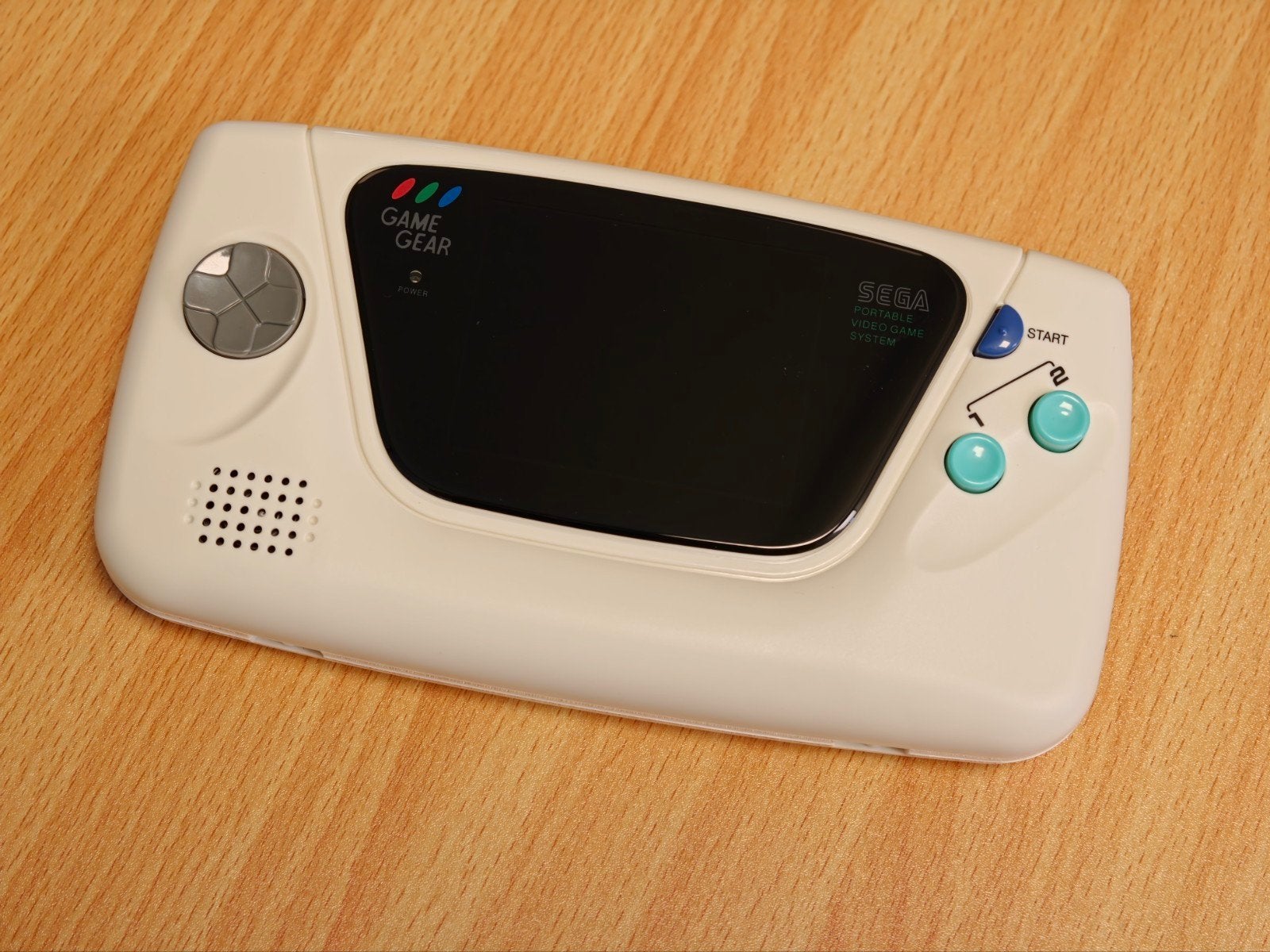 Game Gear • Japan HGG-3210 • IPS scherm, Li-Ion, Retro White, Spelcomputers en Games, Ophalen, Met games, Game Gear, Refurbished