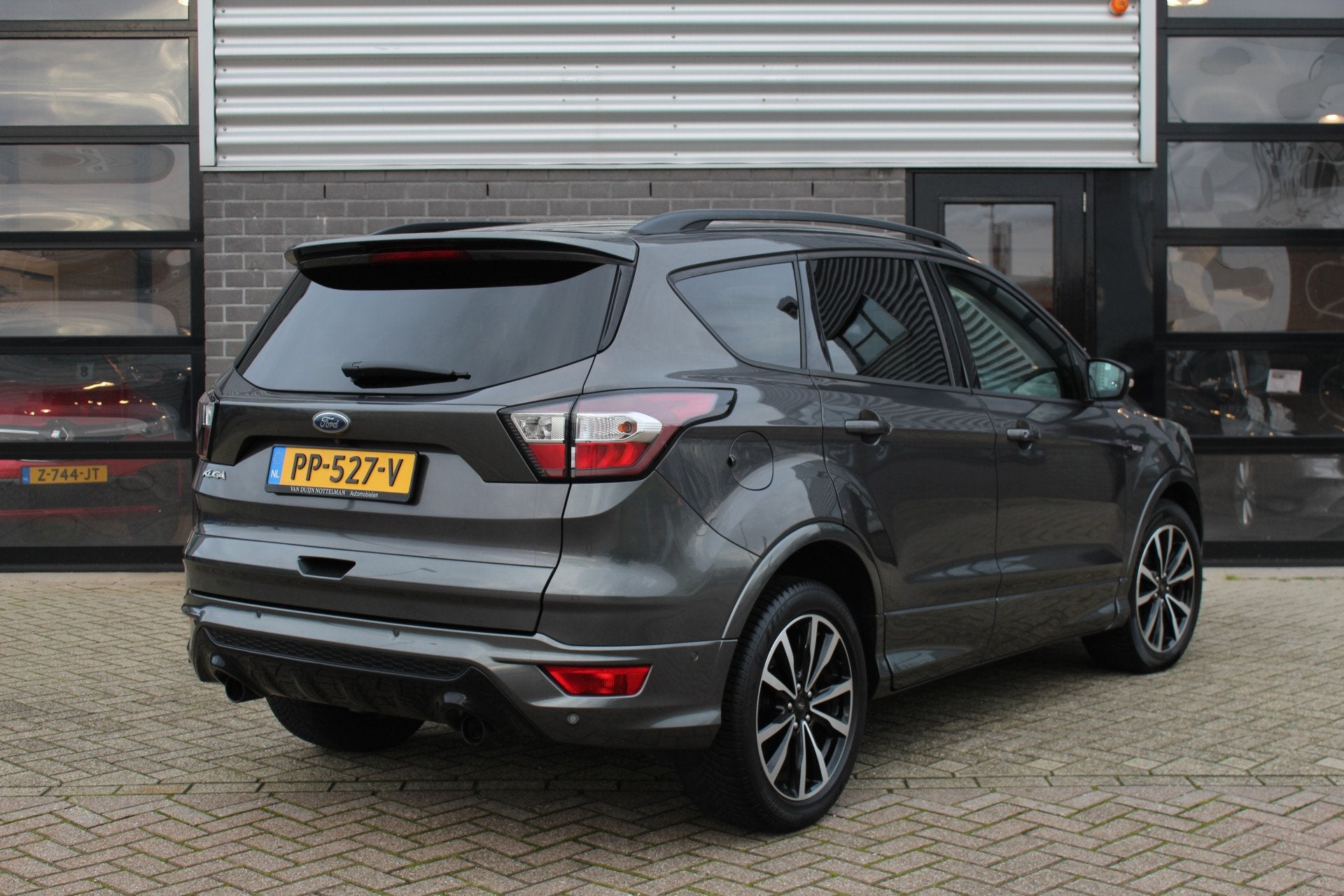 Ford Kuga 1.5 EcoBoost ST Line / Carplay / Camera / Keyless, Auto's, Ford, Automatische klimaatregeling, 4 cilinders, Met garantie (alle)