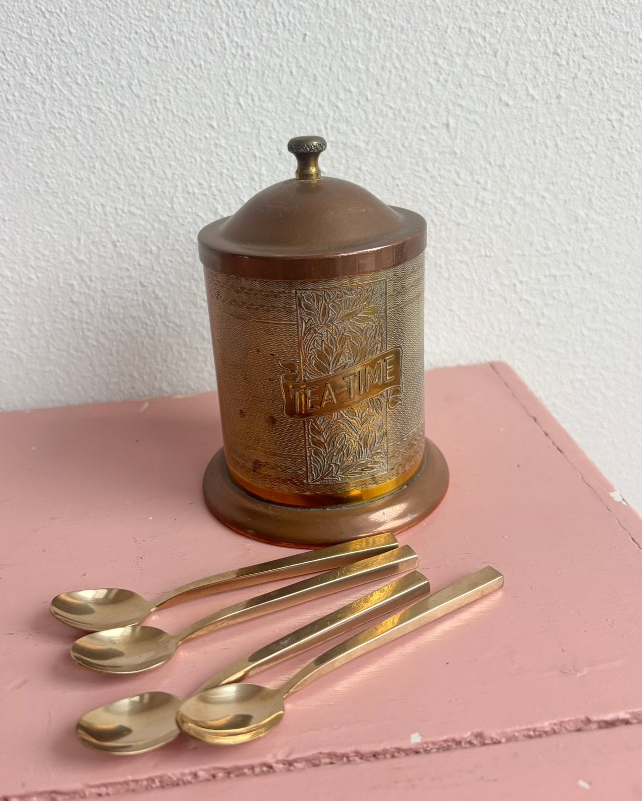 Vintage koperen Theebus, Ophalen