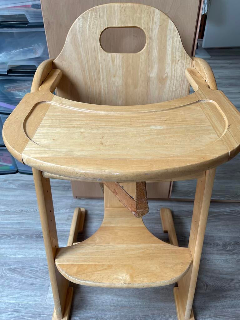 Lichte naturel kinderstoel, Ophalen, Gebruikt, Meegroeistoel, Gordel(s)