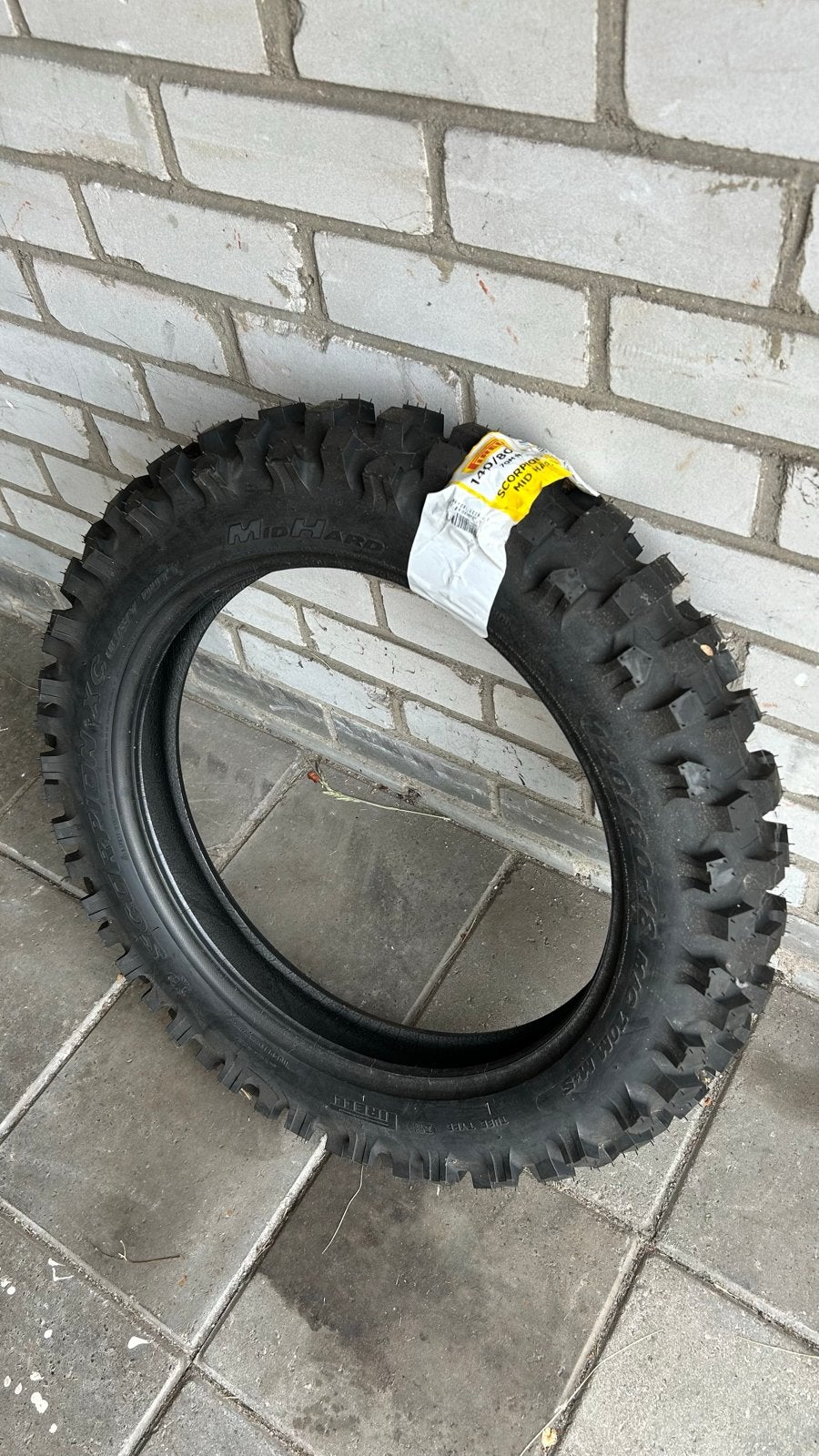 Pirelli Scorpion XC Mid Hard 140/80-18 Motorband, Ophalen, Nieuw