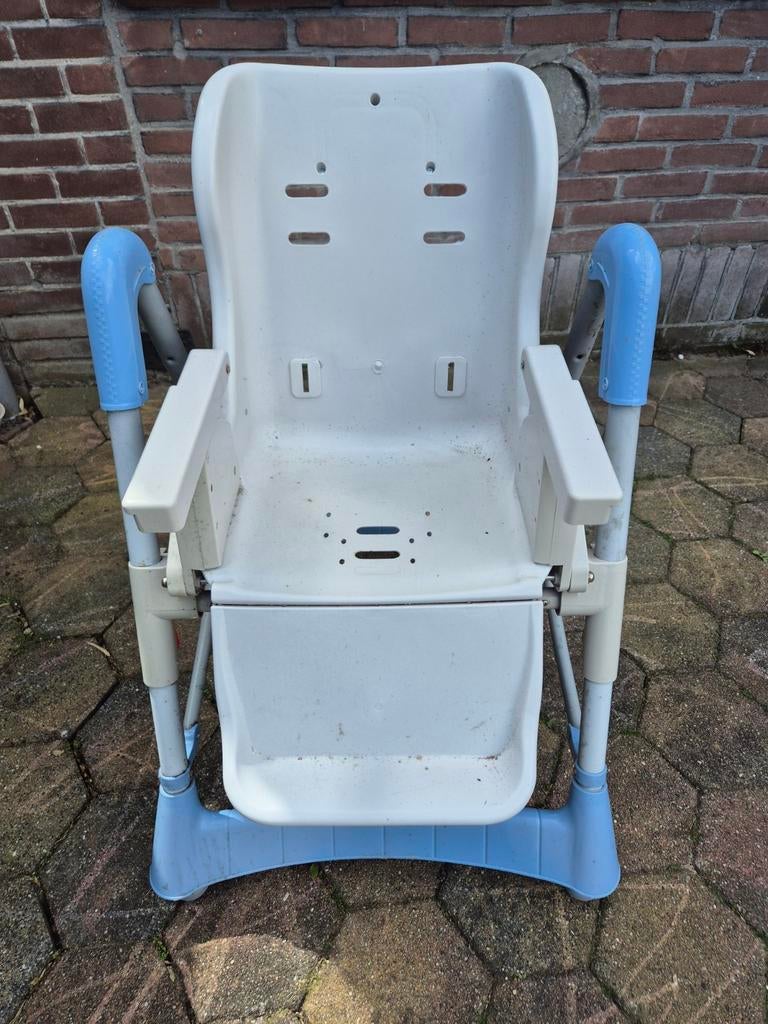Gebruikte kinderstoel, wit/blauw, inklapbaar, Kinderen en Baby's, Kinderstoelen, Ophalen, Gebruikt, Inklapstoel
