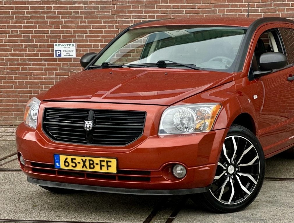 Dodge Caliber 1.8 SE |Airco |CarPlay |Nieuwe APK |Sport, Auto's, Gebruikt, 1295 kg, 150 pk, Handgeschakeld