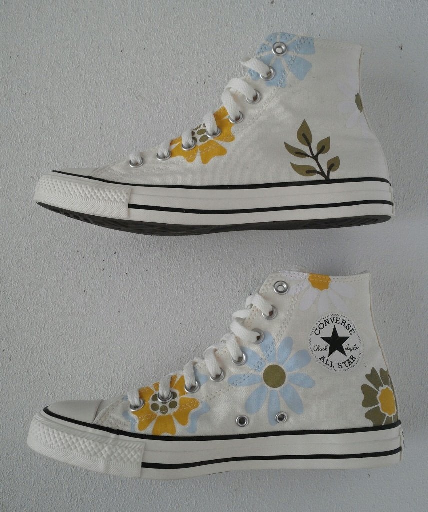 Converse All Star Chuck Taylor Retro Florals (nieuwstaat), Beige, Ophalen of Verzenden, Converse All Stars, Sneakers of Gympen