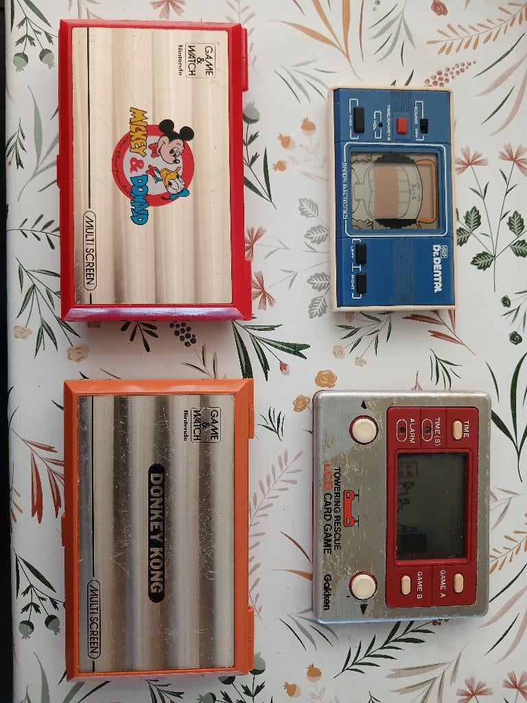 Nintendo game&watch Donkey Kong DK52, Spelcomputers en Games, Games | Nintendo Game Boy, Avontuur en Actie, Gebruikt, 1 speler