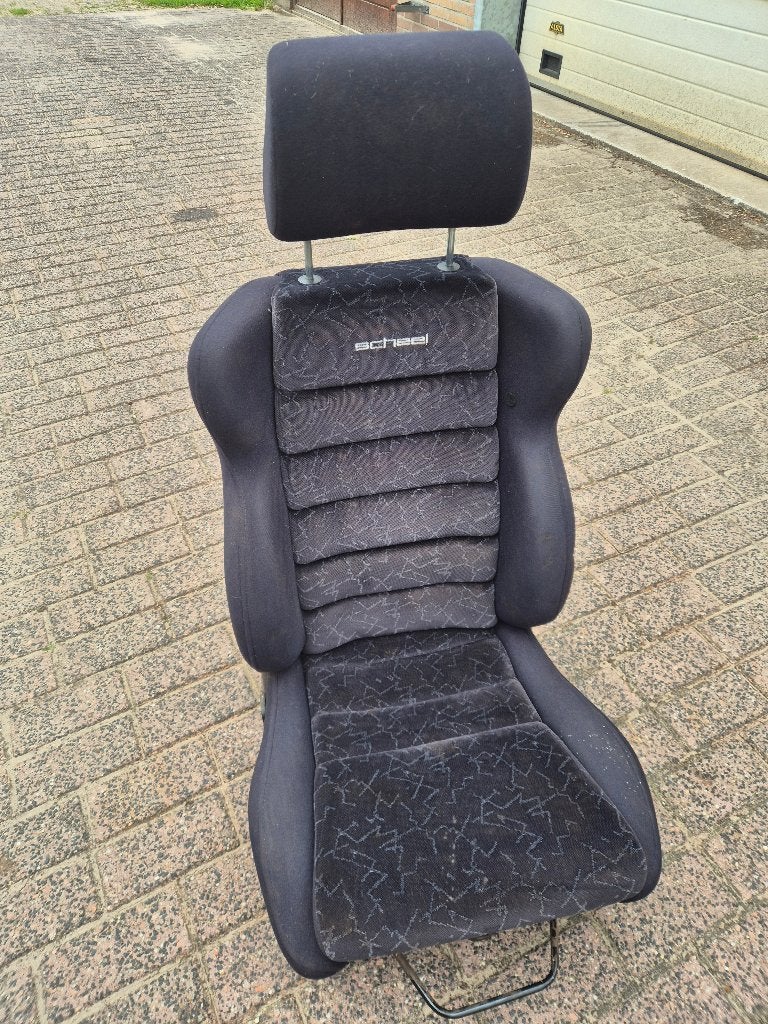 Scheel autostoel, Ophalen, Gebruikt, Universele onderdelen