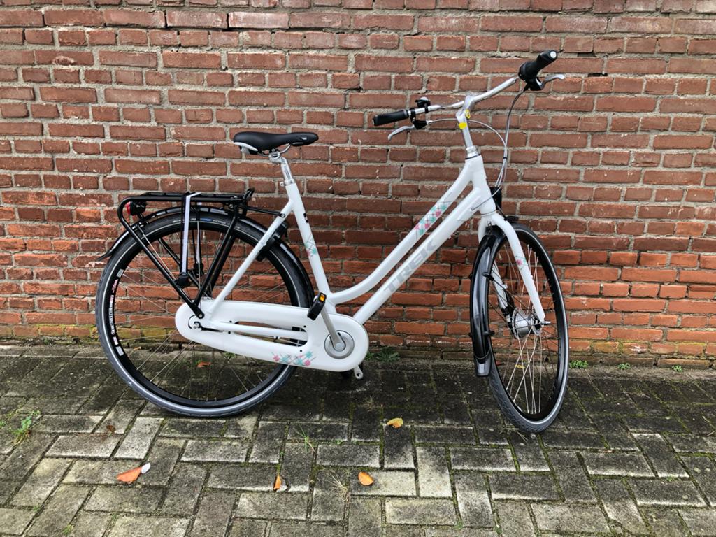 Damesfiets wit met 7 versnellingen en lage instap, Fietsen en Brommers, Fietsen | Dames | Damesfietsen, Velgrem, 50 tot 53 cm