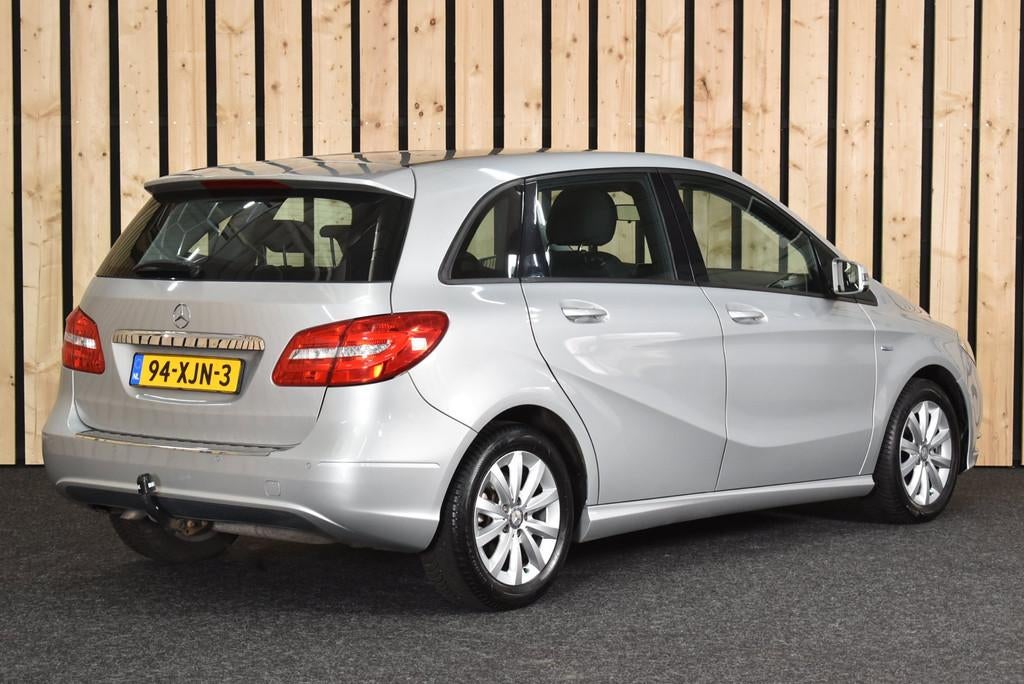 Mercedes-Benz B-klasse 180 Ambition Trekhaak 113dkm 2e eig., Voorwielaandrijving, Euro 5, Stof, Gebruikt