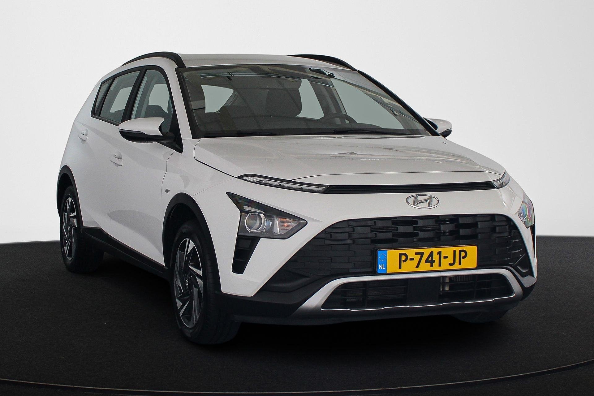 Hyundai Bayon 1.0 T-GDI Comfort Achteruitrijcamera Apple Car, Auto's, Voorwielaandrijving, Gebruikt, 1095 kg, Origineel Nederlands
