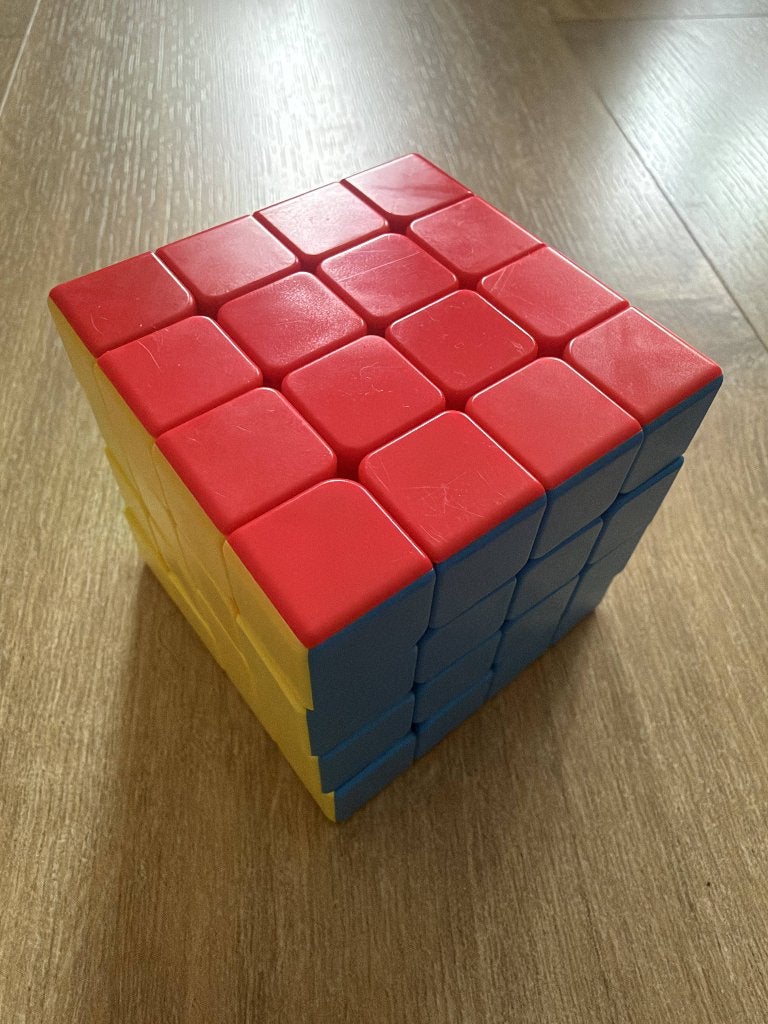 4 x 4 kubus, zonder stickers, Ophalen of Verzenden, Zo goed als nieuw