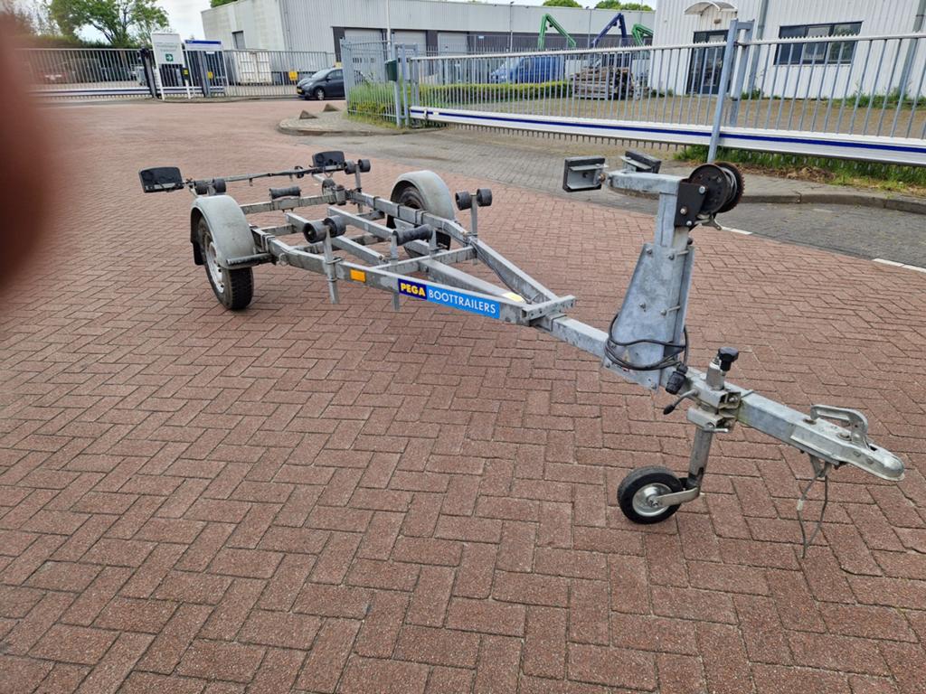 Pega H500 kanteltrailer met een 650KG as, Watersport en Boten, Boottrailers, Ophalen, Minder dan 1500 kg, Gebruikt, Overige typen