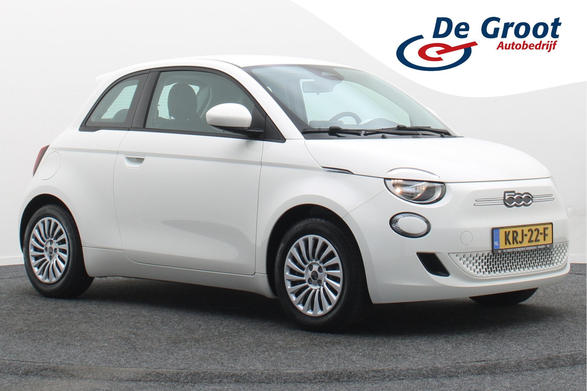 Fiat 500E Icon 42 kWh SOH 98%, Virtual Cockpit, Apple Carpla, Auto's, Fiat, Stof, Gebruikt, Zwart, 4 stoelen