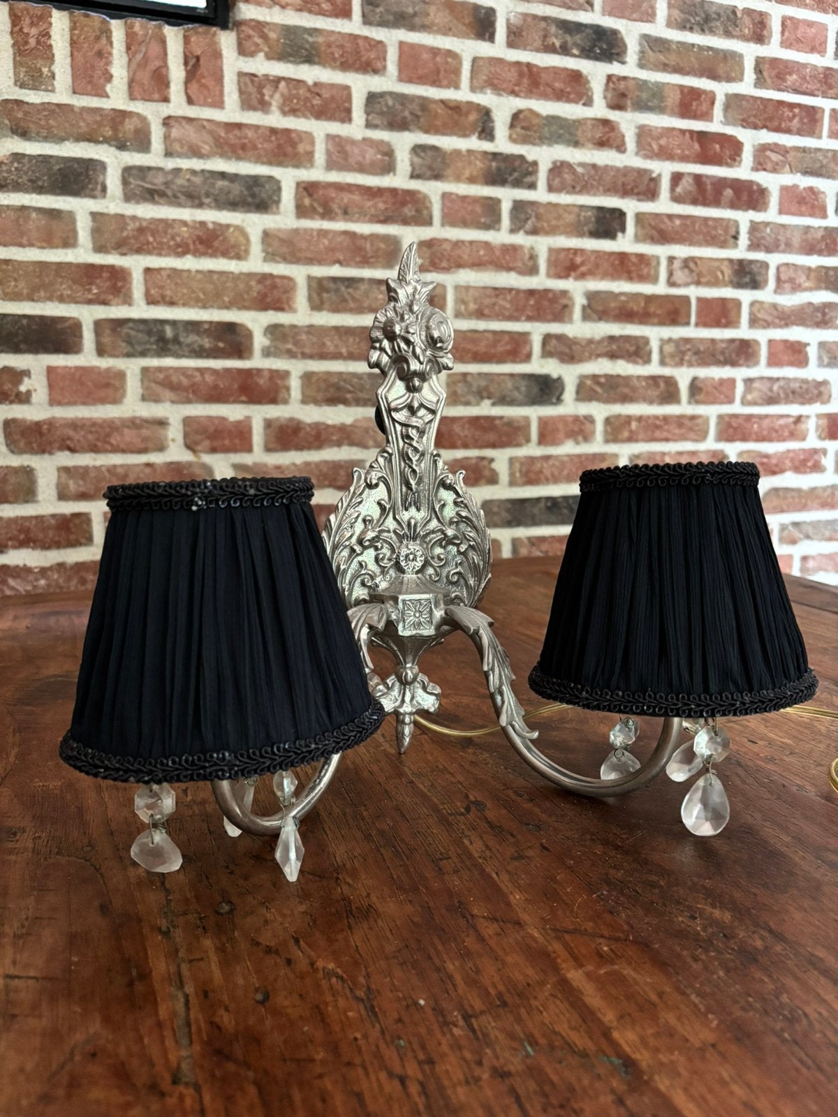 Wandlamp met zwarte plissé kapjes en kristallen, Ophalen of Verzenden, Zo goed als nieuw, Metaal