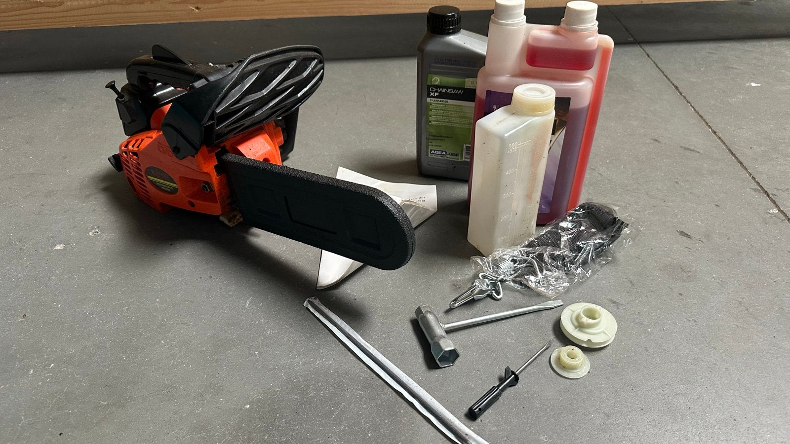 Kibani mini Kettingzaag Benzine, Ophalen, Gebruikt, 30 t/m 39 mm