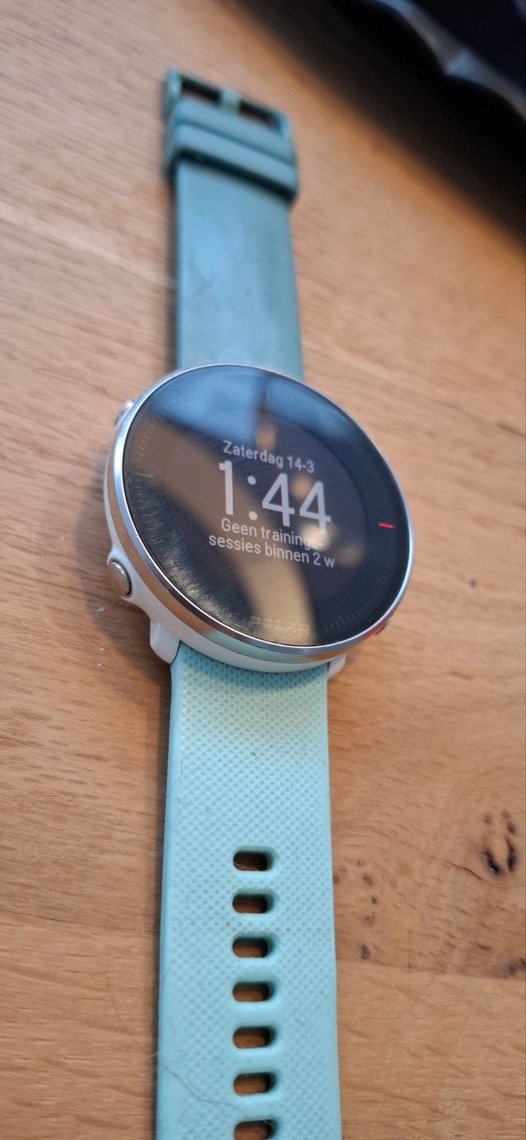 Horloge Polar Vantage M, in zeer goede staat, Wit, Stappen, Zo goed als nieuw, Waterdicht