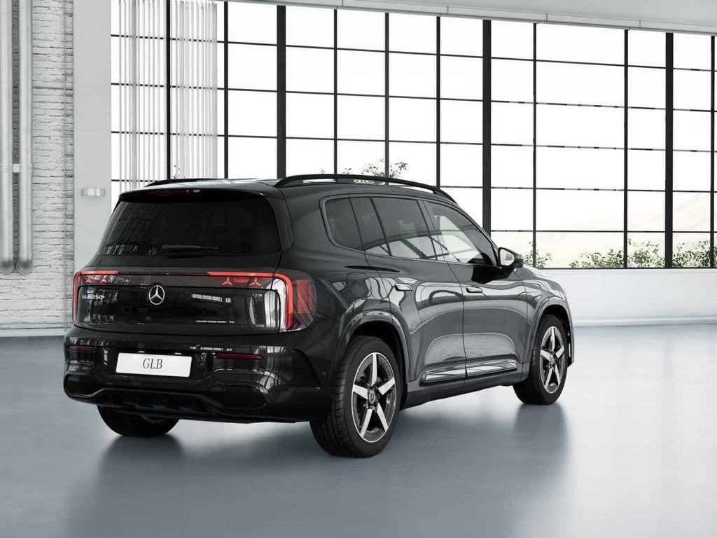 Mercedes-Benz GLB electric 250+ Business Solution AMG 85.5 k, Auto's, Mercedes-Benz, Achterwielaandrijving, 607 km, Zwart, Nieuw
