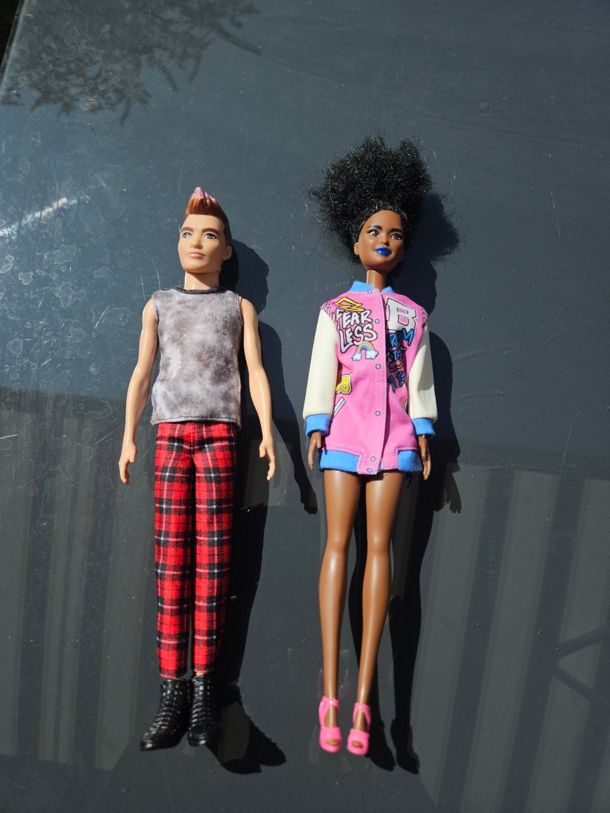 2 hippe Mattel poppen - Barbie en Ken, Ophalen of Verzenden