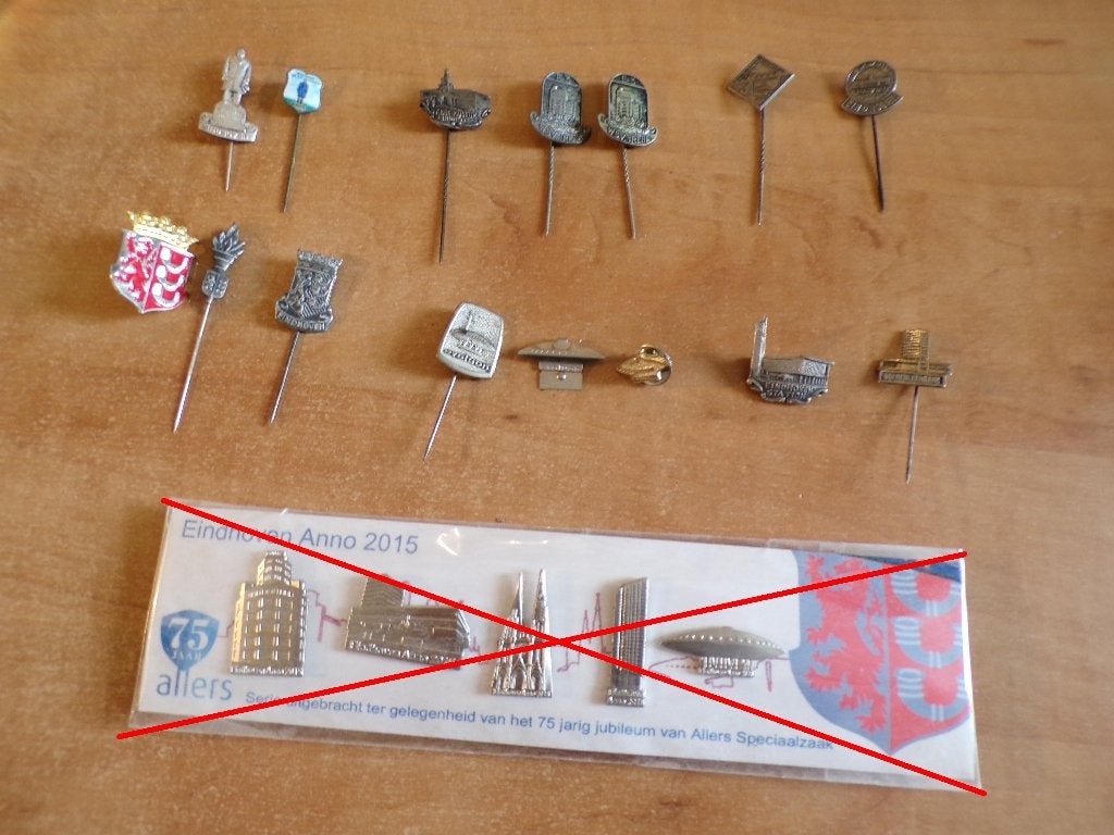 diverse pins speldjes van Eindhoven, oa. gebouwen, wapen, Ophalen of Verzenden, Stad of Land, Speldje of Pin