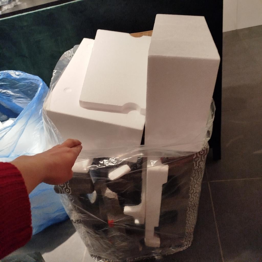 Piepschuim verpakkingsmateriaal, Ophalen, Gebruikt, Knutselmateriaal