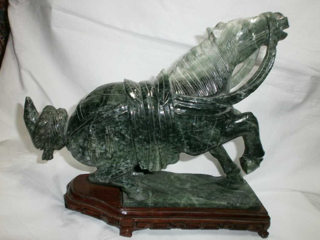 Excellent beeld van jade ca 1960 zeldzaam, Ophalen, Natuurlijk materiaal, Handgemaakt, Beeld