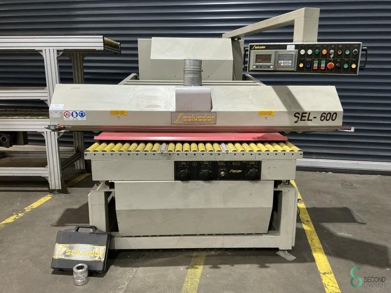 Onderliggende afkortzagen Salvador SEL 600 2002