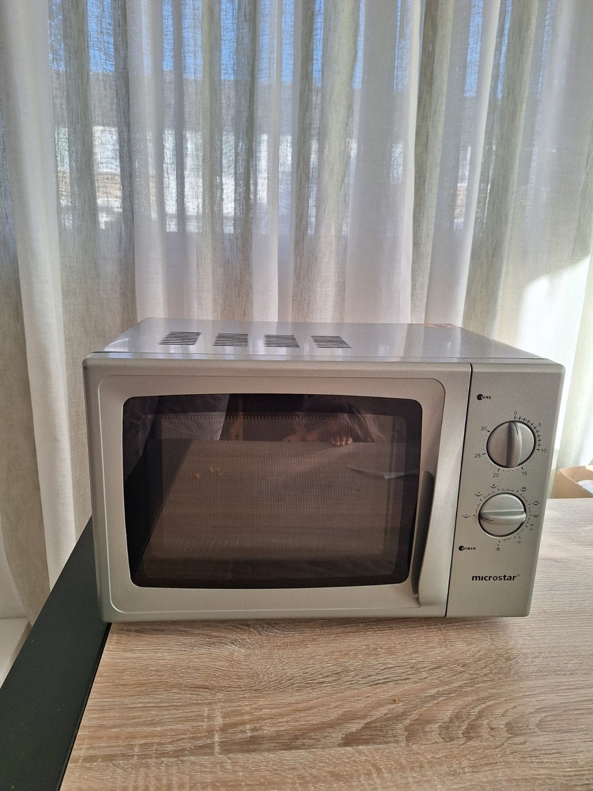 Microstar Magnetron MD6400 - Zo goed als nieuw, Witgoed en Apparatuur, Magnetrons, Ophalen, Draaiplateau, Magnetron, Zo goed als nieuw