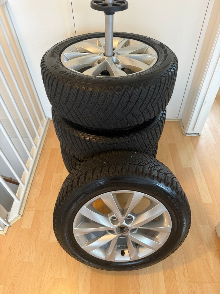 Winterbanden + Velg, 5x112, voor Golf, Leon, A3 en Octavia, Ophalen, Gebruikt, 16 inch, Banden en Velgen
