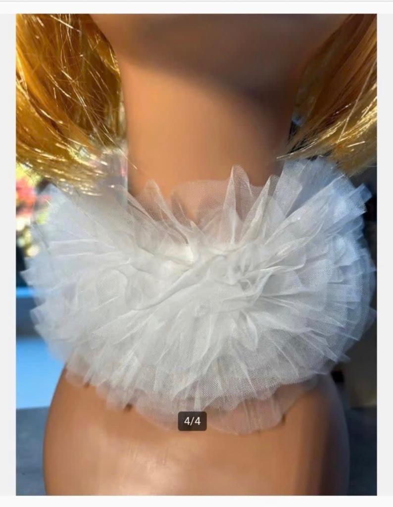 Nieuwe Pierrot Kraag - Accessoire - strik sluiting achter, Antiek en Kunst, Ophalen of Verzenden
