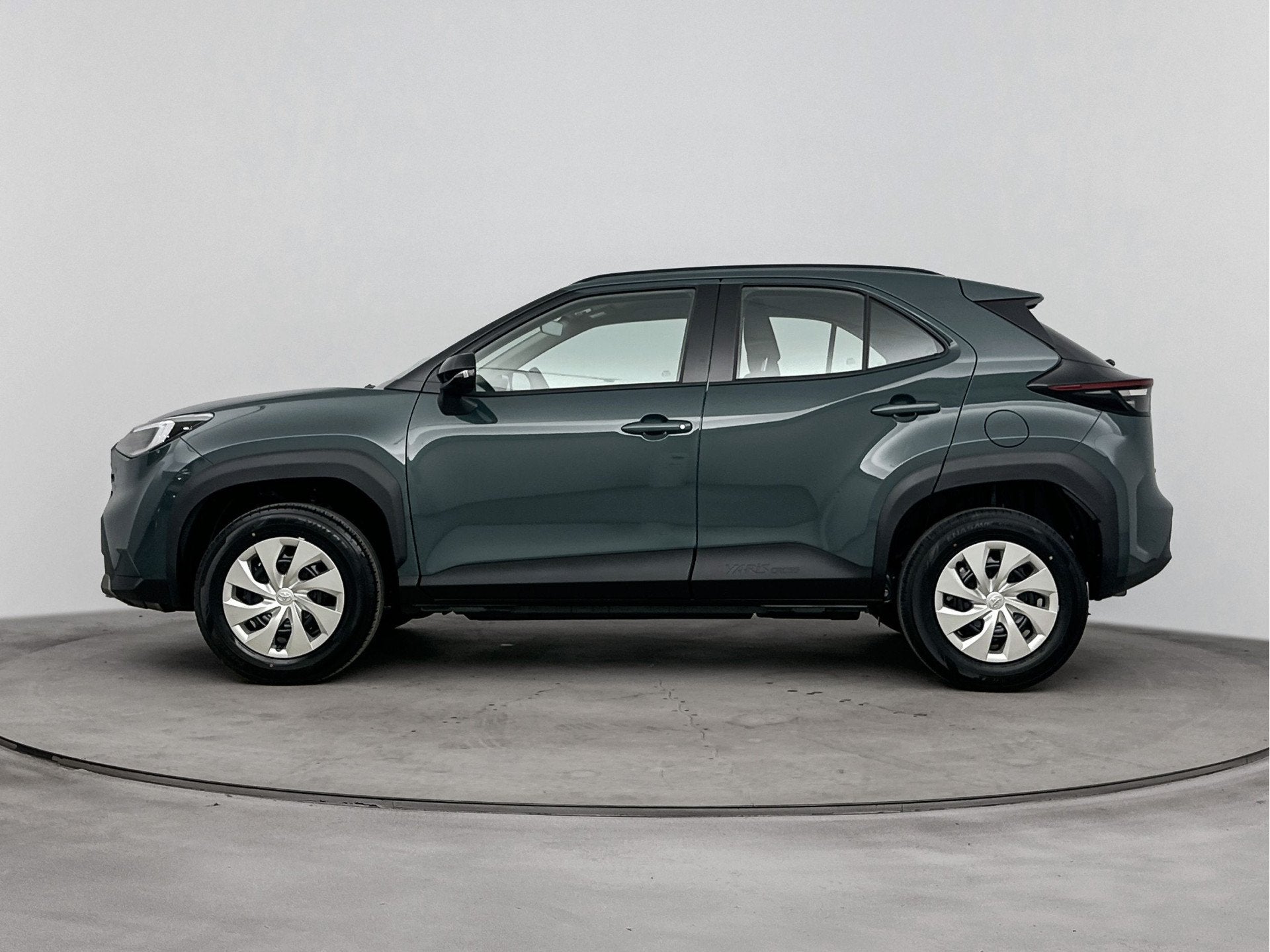 Toyota Yaris Cross 1.5 Hybrid 115 Active | Apple Carplay & A, Auto's, 12 maanden, Stof, Zwart, 116 pk