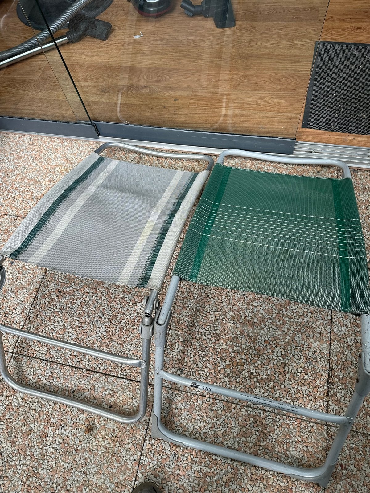 2 Beensteunen - Gebruikt en vies, Ophalen of Verzenden, Gebruikt