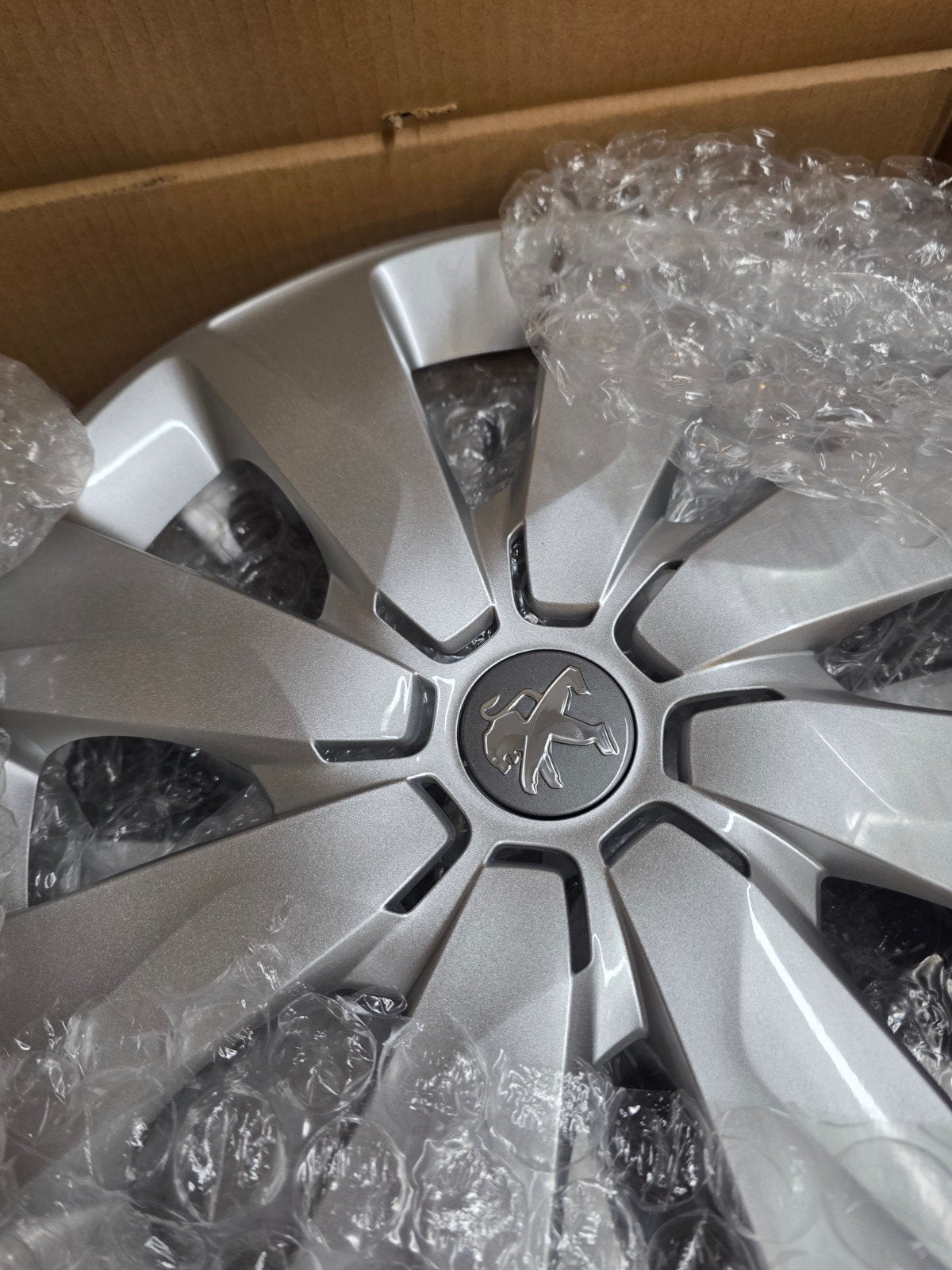 Nieuwe Peugeot wieldop 15 inch, Auto diversen, Wieldoppen, Ophalen, Nieuw