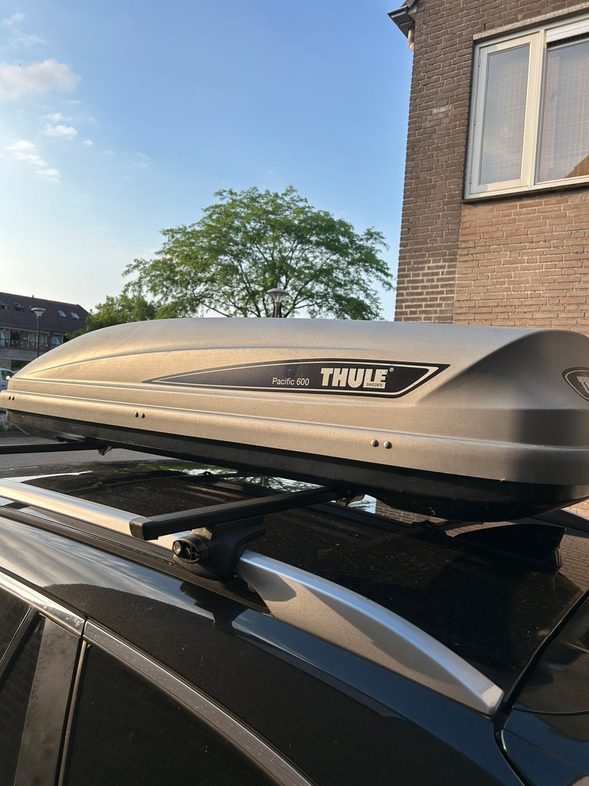 ** TE HUUR ** Thüle Pacific 600, Ophalen of Verzenden, Zo goed als nieuw