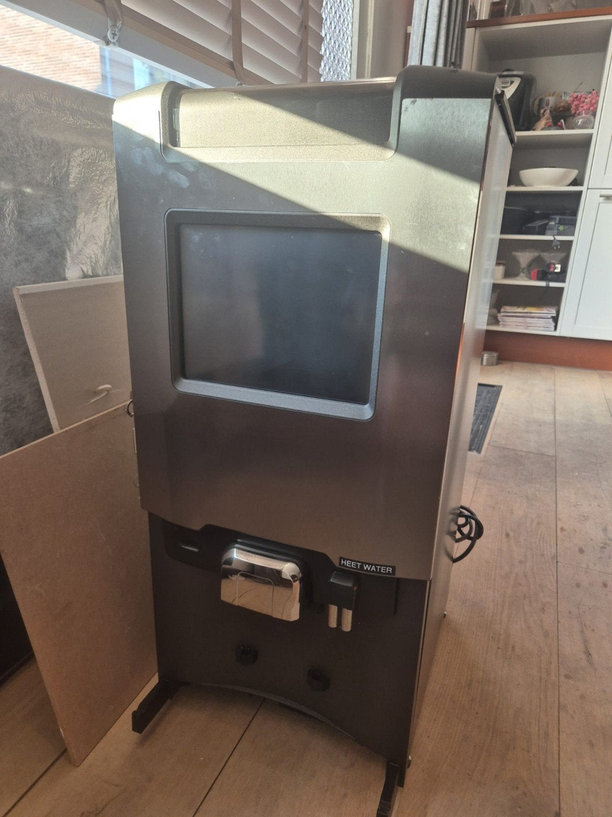 De Jong Duke Virtu 60 professionele koffiemachine, Witgoed en Apparatuur, Ophalen, Afneembaar waterreservoir, Gebruikt, Koffiebonen