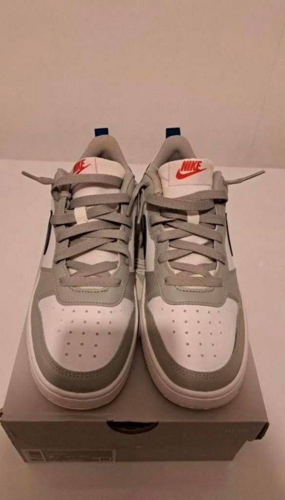 GLOEDNIEUWE Nike Court Borough  Maat 40 OPHALEN IN GRONINGEN, Ophalen, Overige kleuren, Nike, Nieuw