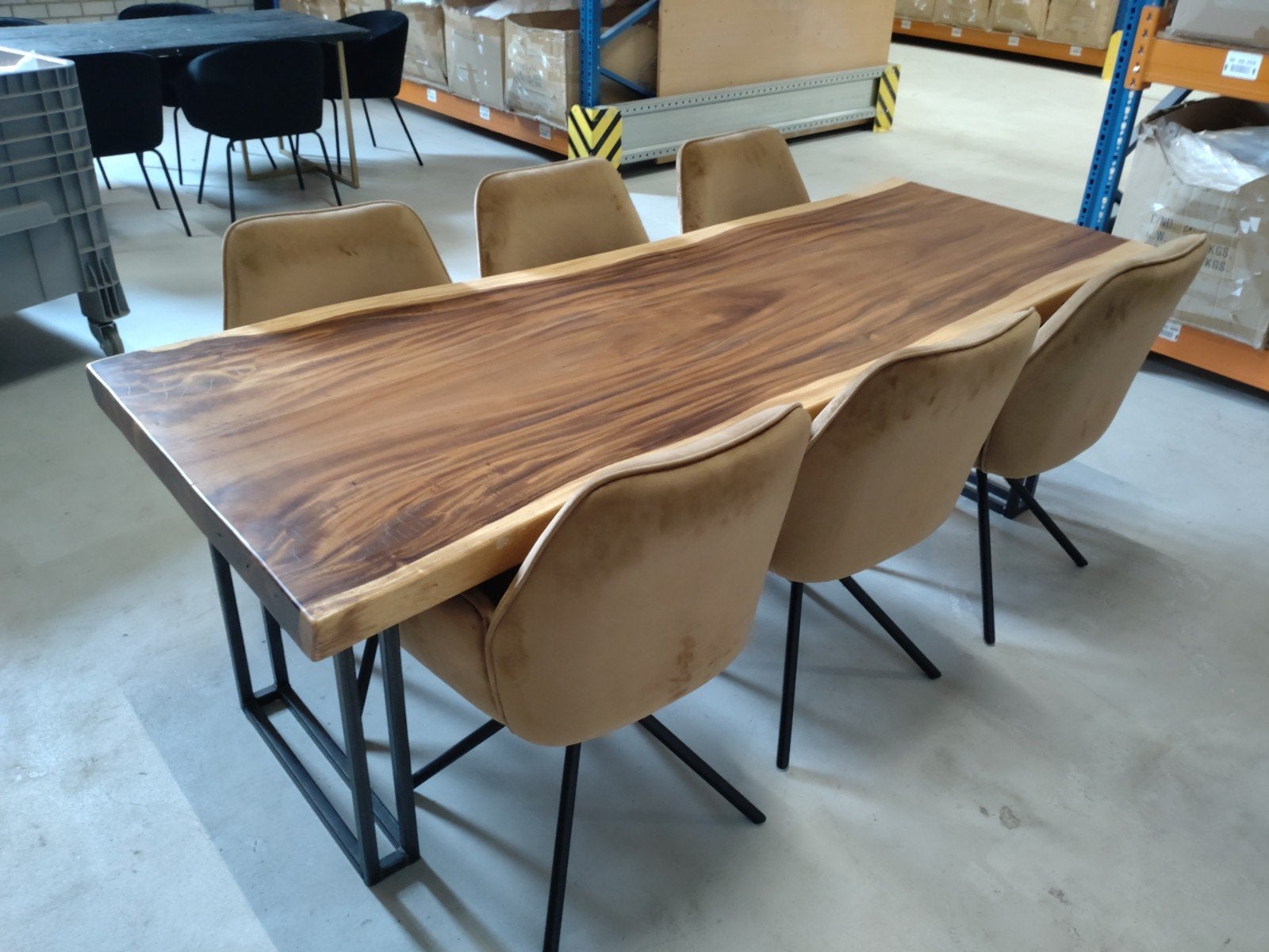 Eettafel met 6 luxe stoelen - Massief hout & Metaal, Huis en Inrichting, Modern, Industrieel, Landelijk, 200 cm of meer, 50 tot 100 cm