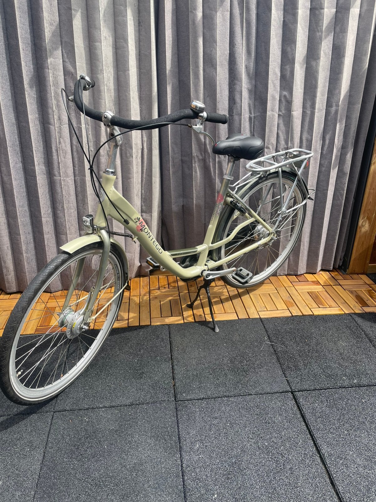 Te koop Mooie Nette moeder/Damesfiets, Zo goed als nieuw, Versnellingen, 0 zitjes, 50 tot 53 cm