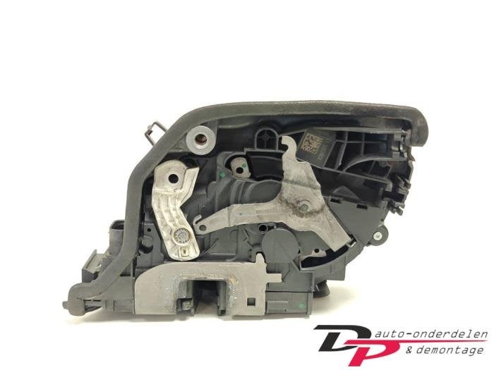 Deurslot Mechaniek 4Deurs links-voor van een Mini Countryman, Gebruikt, -, -, Ophalen of Verzenden