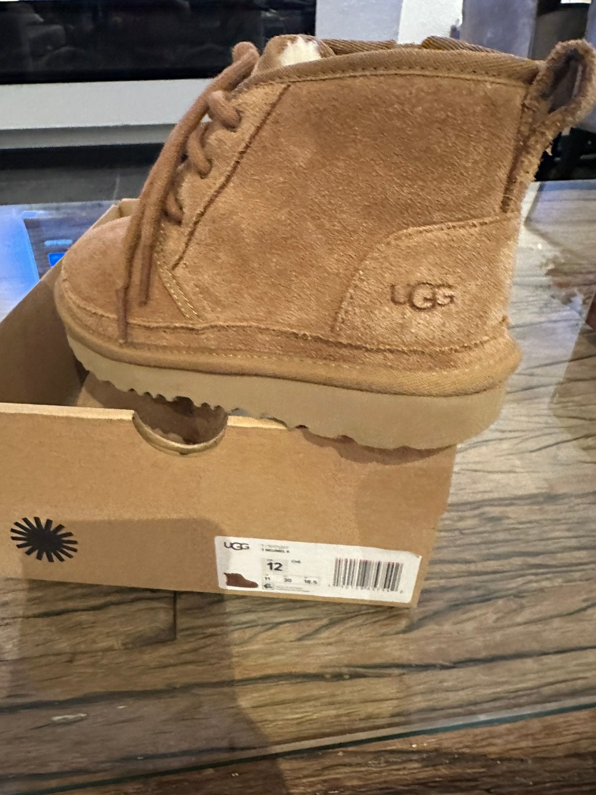 Nieuwe ugg naat 30, Ophalen of Verzenden, Nieuw, Jongetje of Meisje, Laarsjes