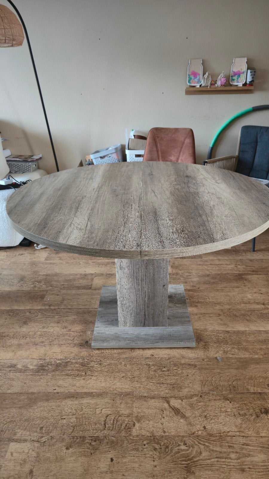 Gratis op te halen: Uitschuifbare tafel met gebruikerssporen
