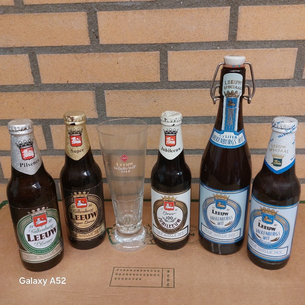 Leeuw Valkenburgs bier oude flesjes en glas, Verzamelen, Ophalen of Verzenden, Zo goed als nieuw, Flesje(s), Leeuw