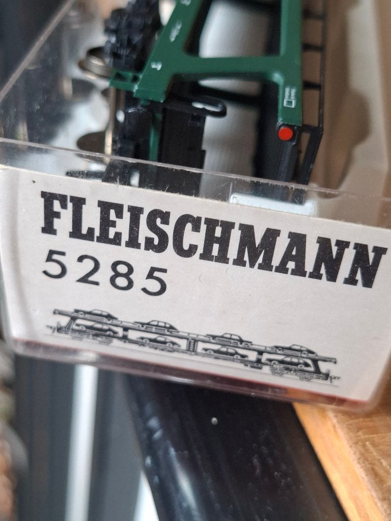 fleischmann autotransport 5285, Gelijkstroom, Fleischmann, Ophalen of Verzenden, Nieuw
