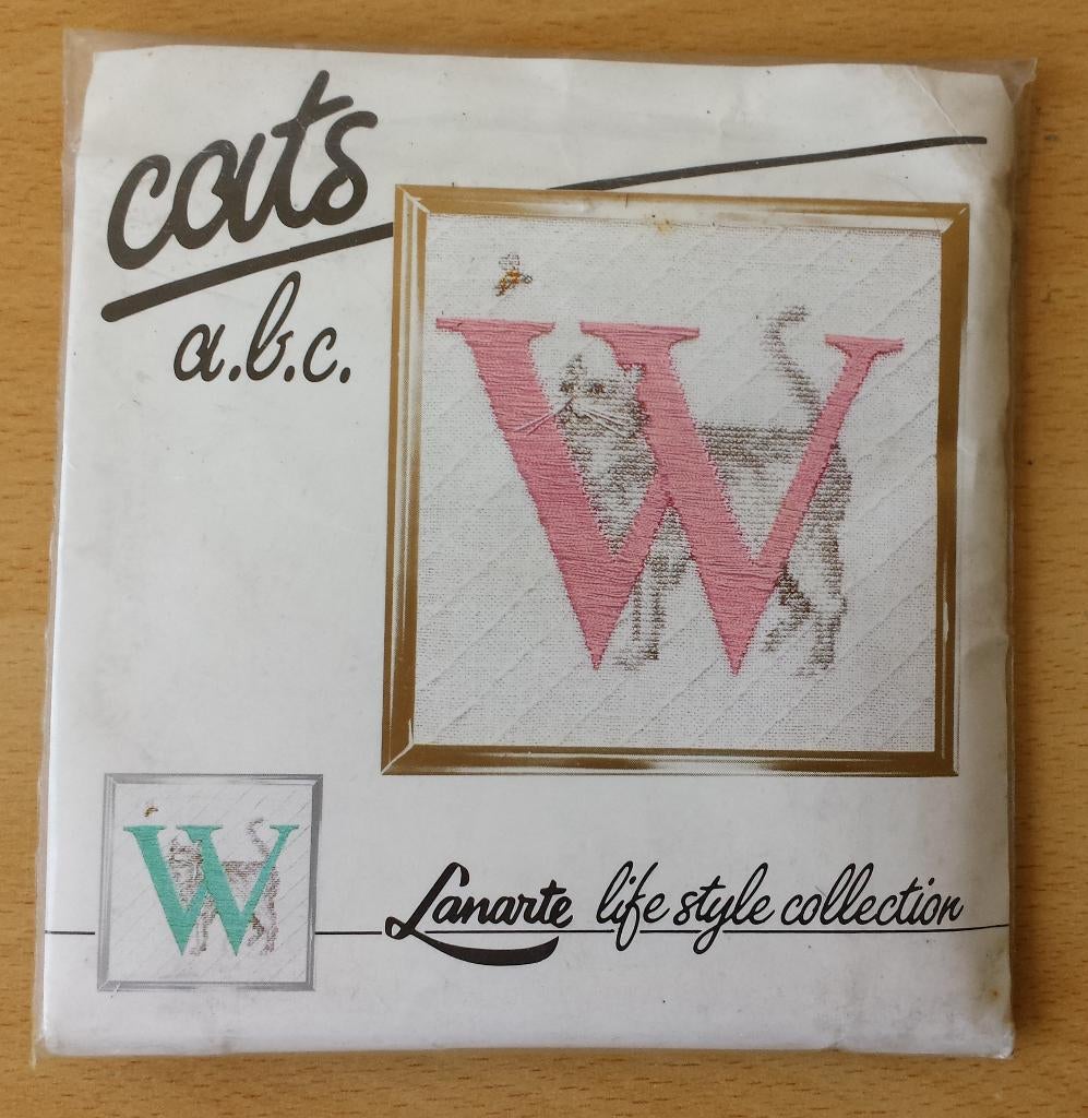 Cats / Katten ABC - Letter W Pakketje - Lanarte, Nieuw, Ophalen of Verzenden, Handborduren, Nvt